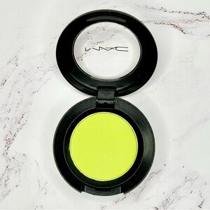 MAC COSMETICS Eyeshadow - Whatโs The Wifi